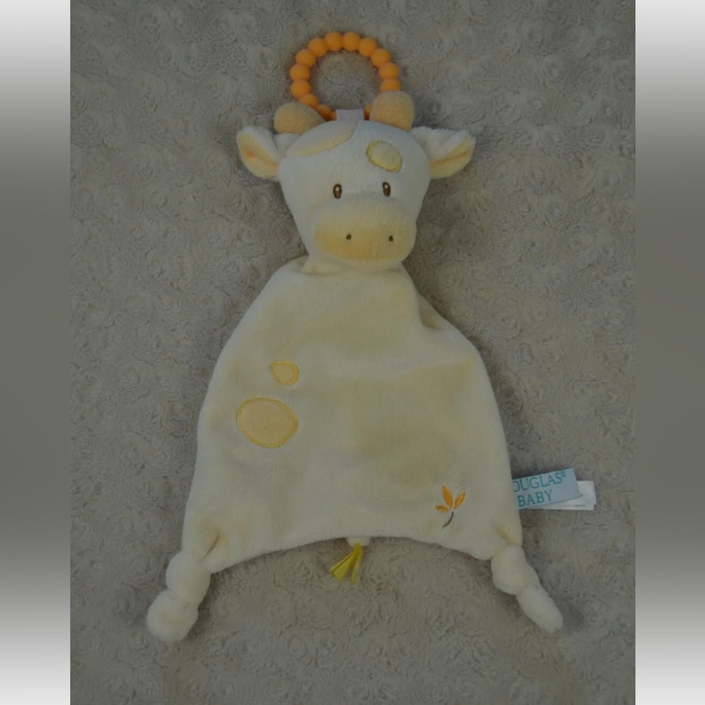 Douglas Baby Giraffe Lovey Security Blanket Baby Toy Teething Ring Yellow Orange